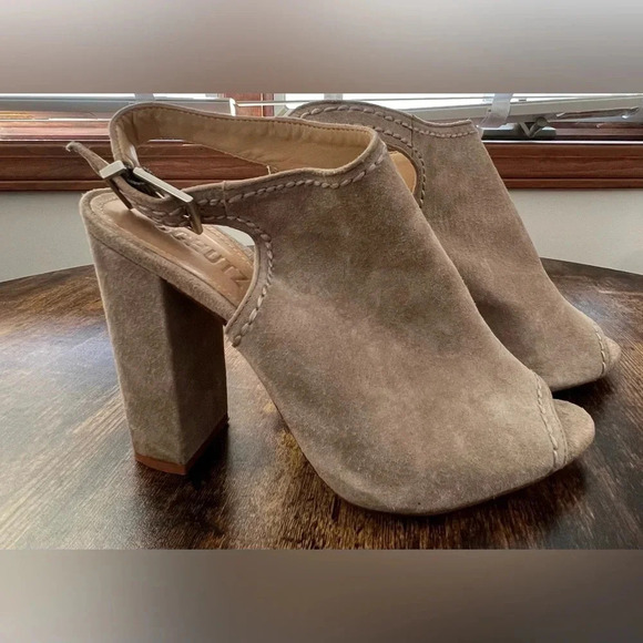 SCHUTZ | ladies peep toe sling back shoe.  Size: 8.5B - Picture 3 of 16